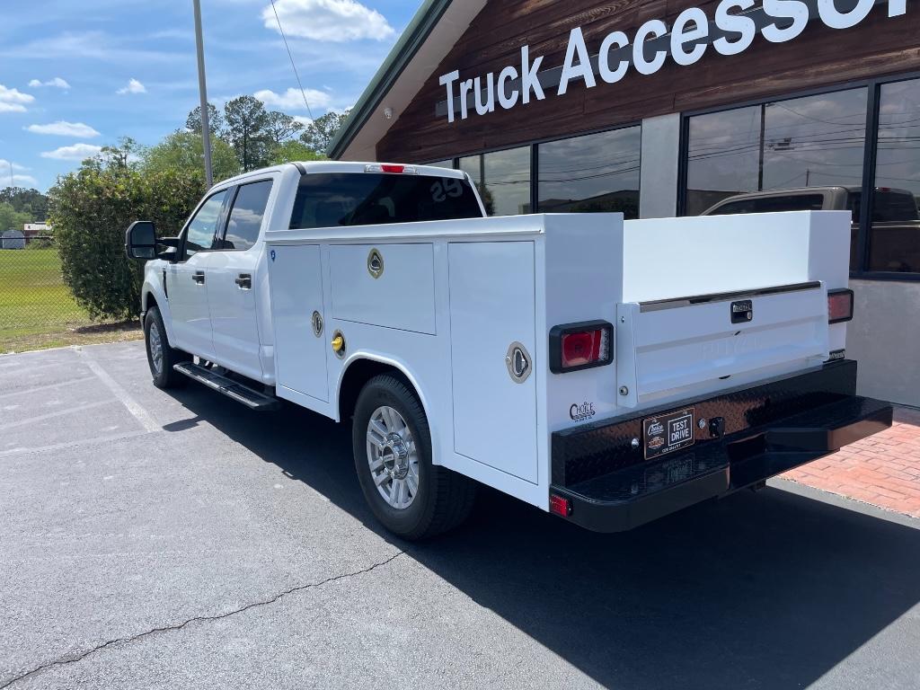2017 Ford F-250 Super Duty XLT - Photo 11