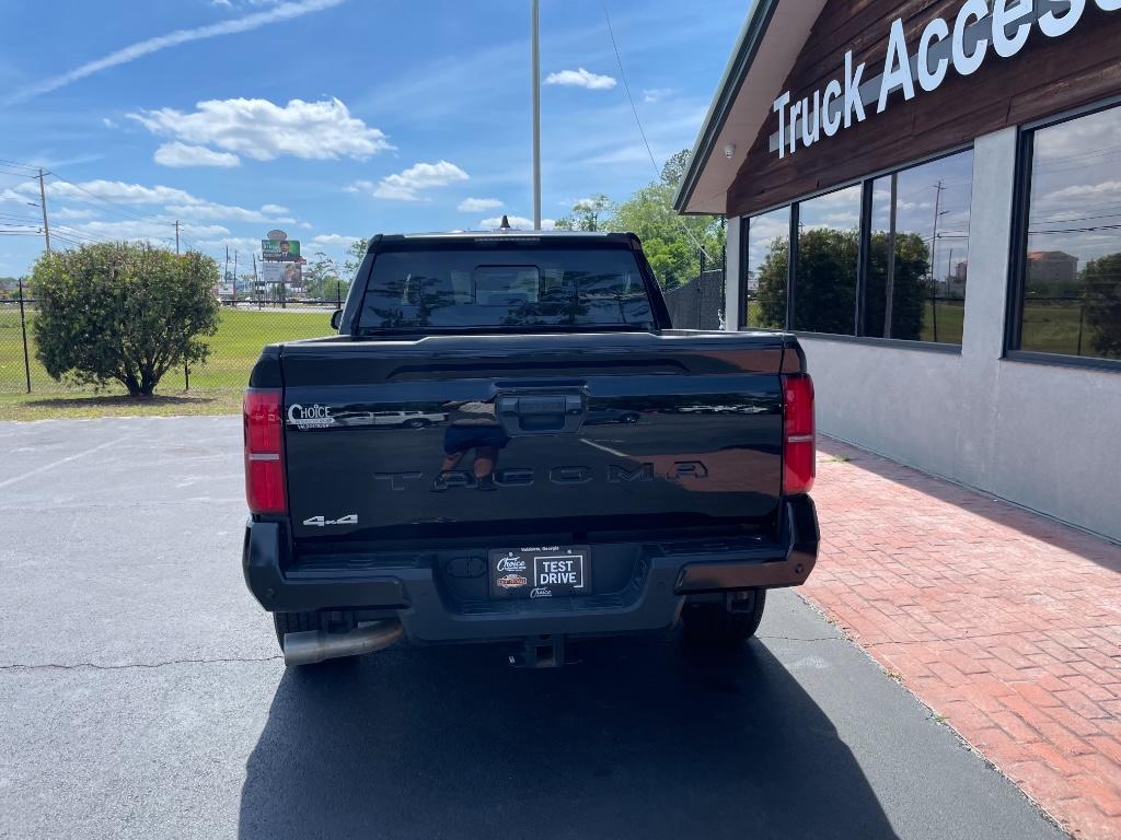 2024 Toyota Tacoma SR5 - Photo 6