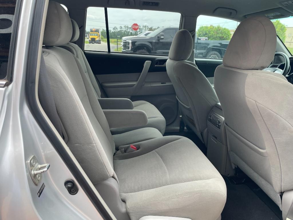 2011 Toyota Highlander Base - Photo 7